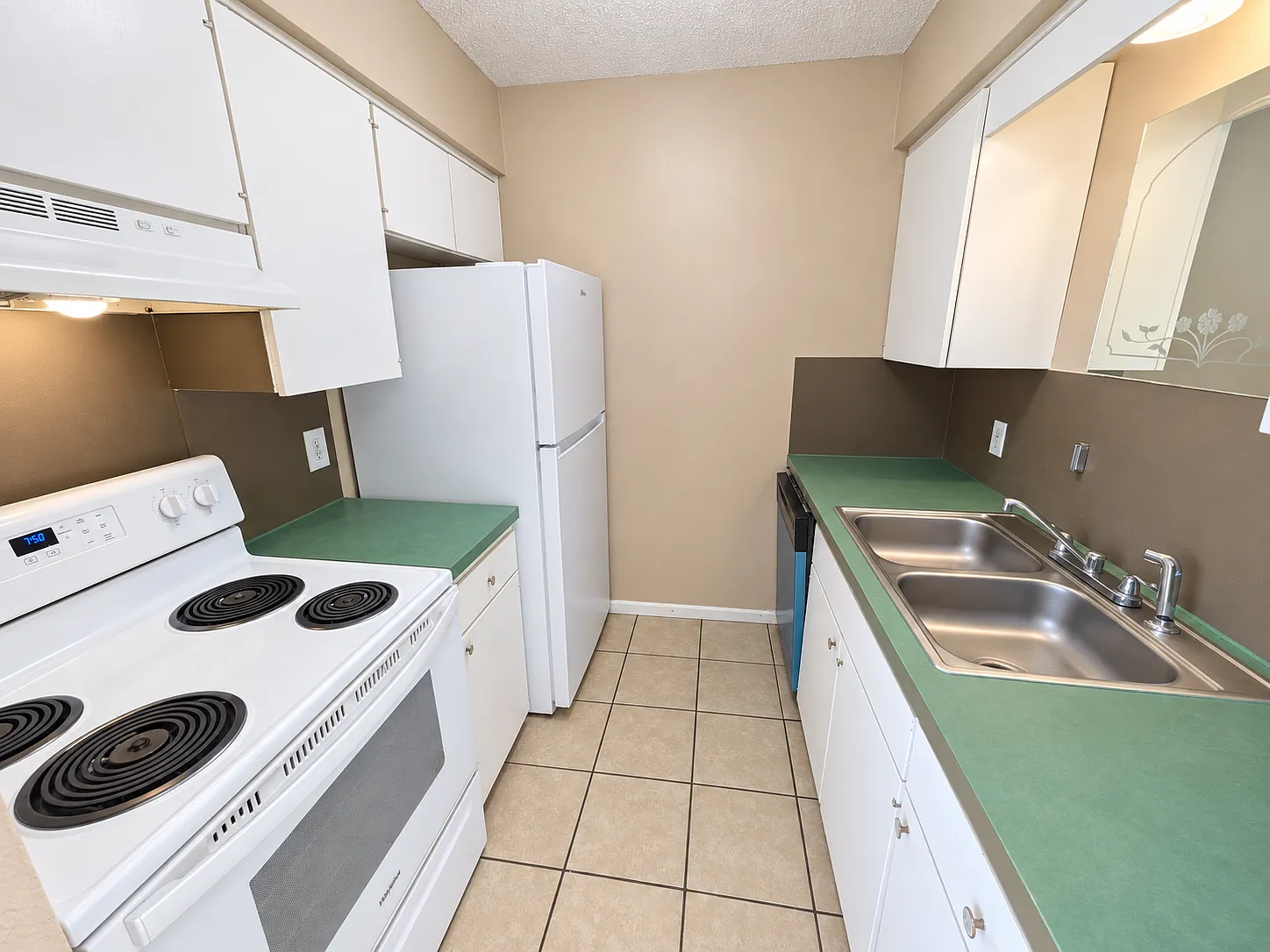 1 bed, 650 sqft, $675 — Photo 3