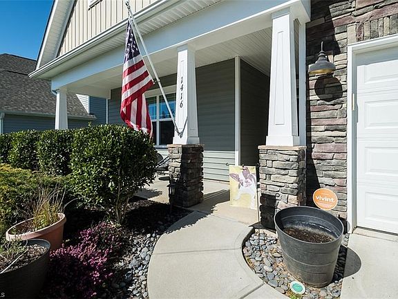 4th image of 1416 Sedona Ln