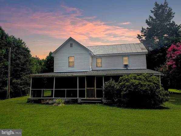 941 Islington Rd, Warsaw, VA 22572