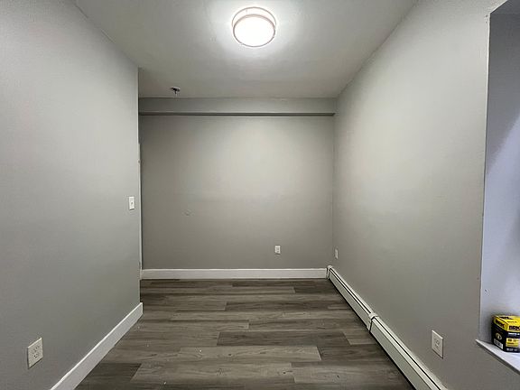 4th image of 127 Wade St #17E