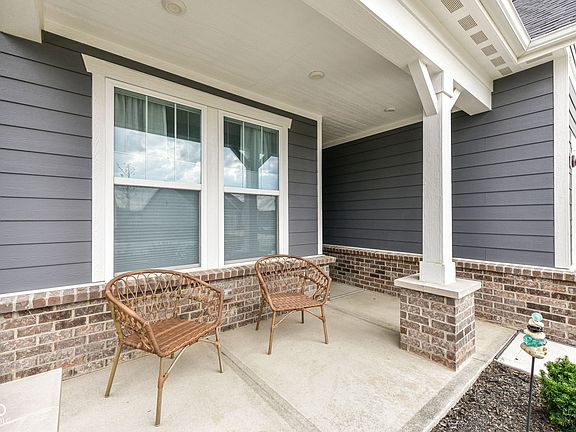 3rd image of 14951 Barbaro Dr