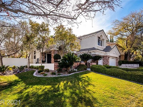 2nd image of 8805 Montagna Dr