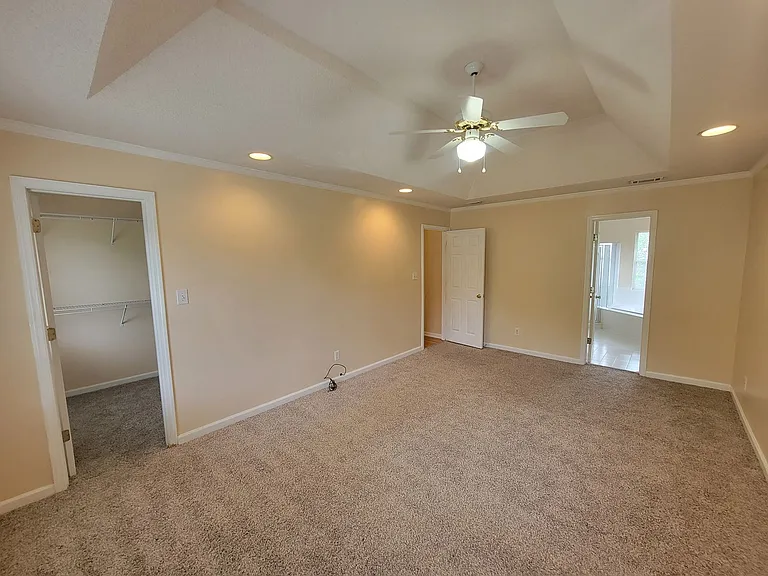 1063 Waltons Pass — Photo 23