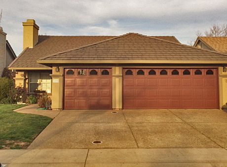 2nd image of 1595 El Camino Verde Dr