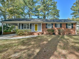 142 Celeste Cir, Chapel Hill, NC 27517