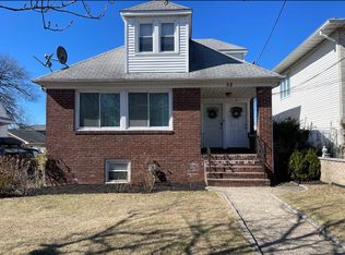 52 Hillcrest Ave, Lodi, NJ 07644