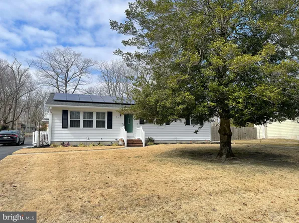 22 Marlyn Ter, Millville, NJ 08332