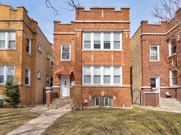4820 W George St, Chicago, IL 60641