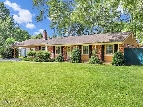 4th image of 704 Shirley Street