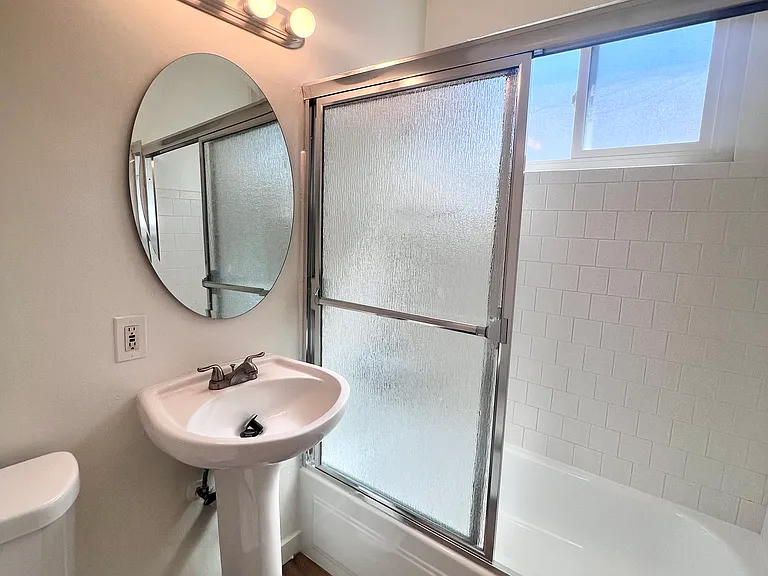 508 Hill Dr #10 — Photo 10