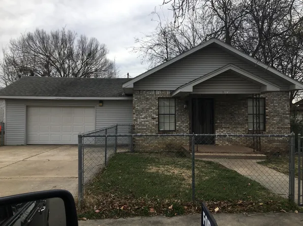 204 N Church St, Poteau, OK 74953