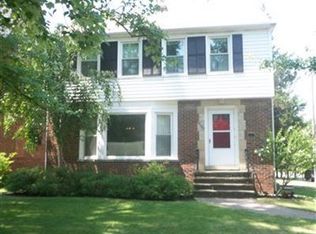 2432 Fenwick Rd, University Heights, OH 44118