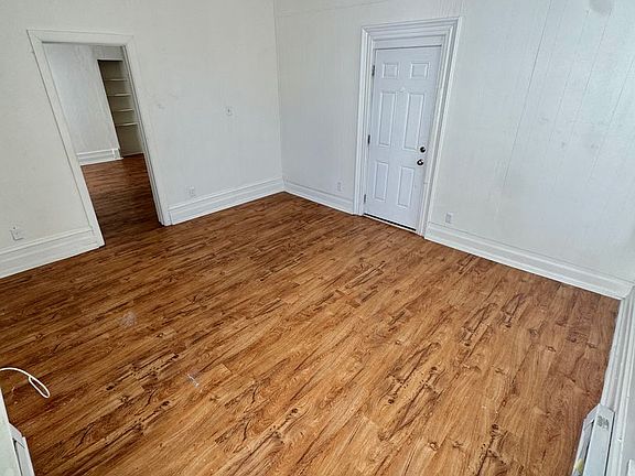 2nd image of 317 N 6th St APT 1