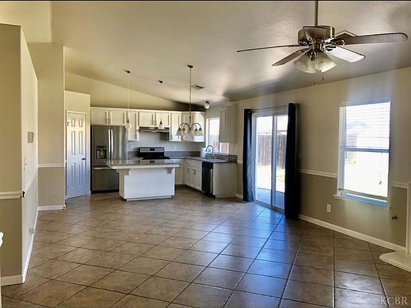 3rd image of 540 Pepper Dr