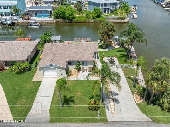 4085 Gulfview Dr, Hernando Beach, FL 34607