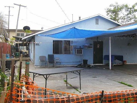 5th image of 1222 E Church St