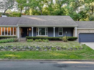 813 N Holt Cir, Madison, WI 53719