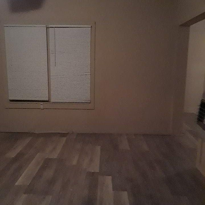 1st image of 1201 Keller St
