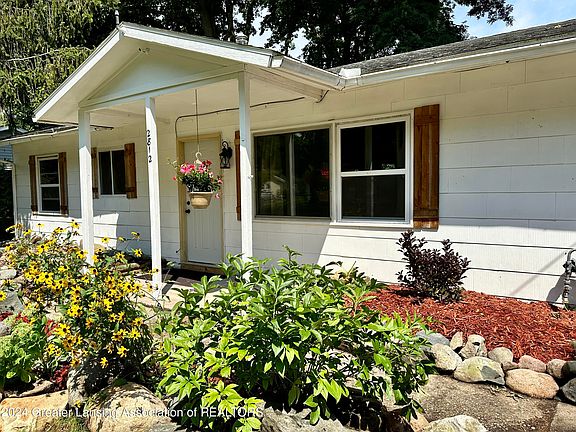 2nd image of 2812 Greenbelt Dr