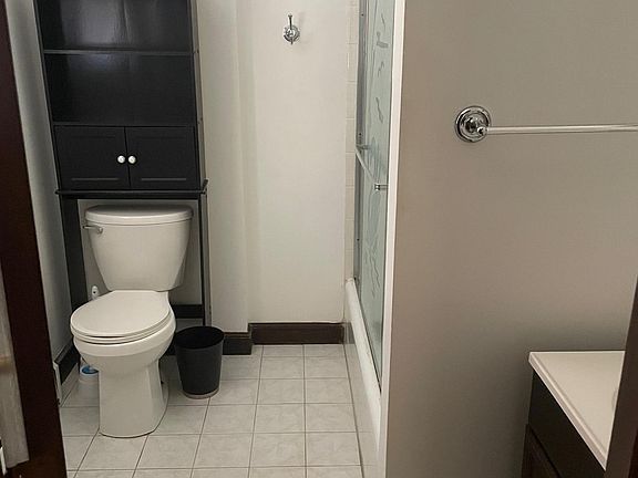 4th image of 9 Church St Unit 1