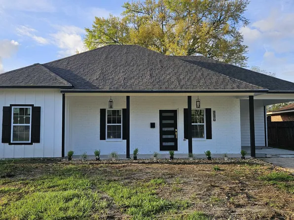 11370 E Black Oak Dr, Baton Rouge, LA 70815