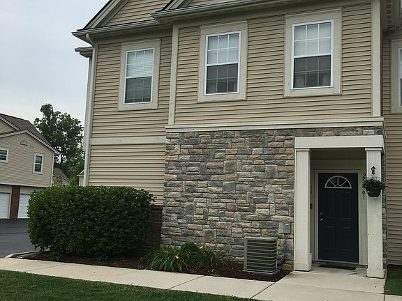 3rd image of 25861 Maritime Cir S