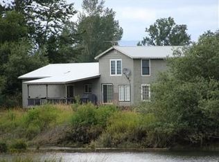 290 W Little Island Rd, Cathlamet, WA 98612