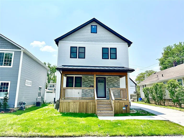 442 Ardmore Dr — Photo 1
