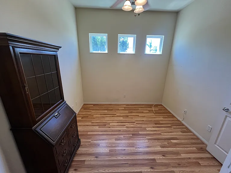525 Brooklawn Dr — Photo 21