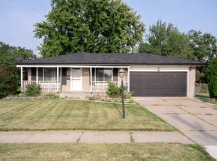 24310 Warner Ave, Warren, MI 48091