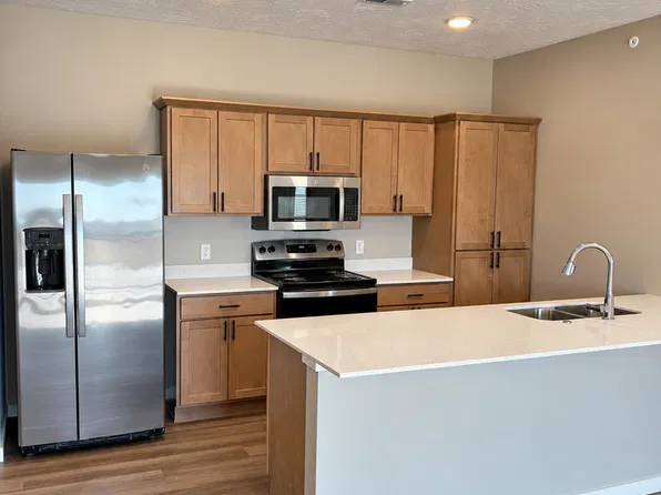Salem Ridge Apartments