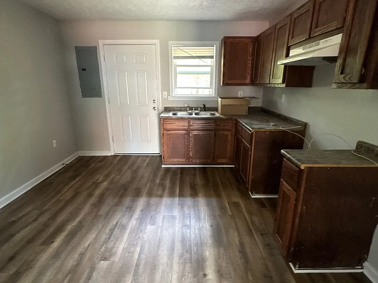 811 Scott St #2 — Photo 7
