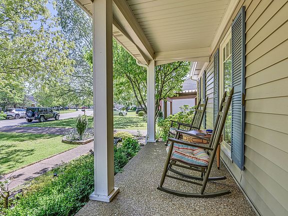 4th image of 969 Harpeth Bend Dr