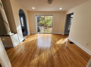 20 Norwich Rd #1, Quaker Hill, CT 06375