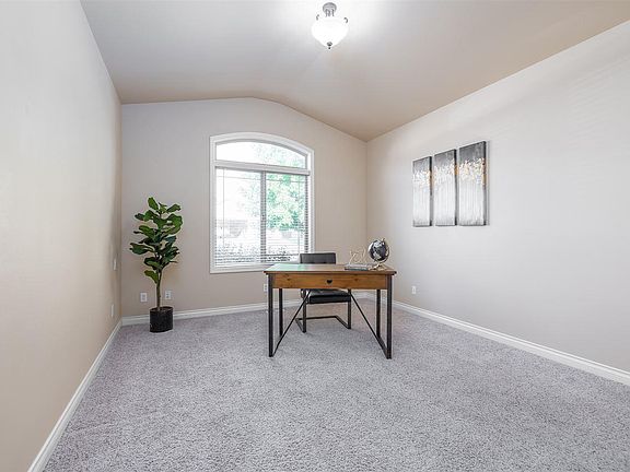 5th image of 1234 Jonagold Dr