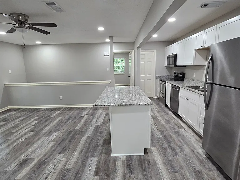 205 Winter Park #C — Photo 26