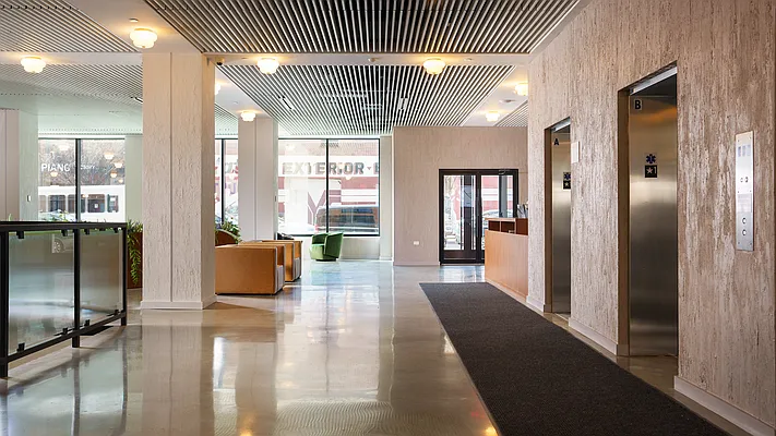 Rented by Nooklyn NYC LLC | media 44