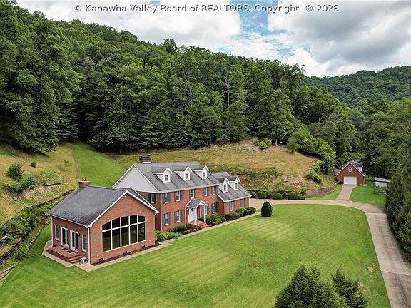 5th image of 804 Trace Fork Rd