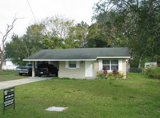 2016 Helms Ave, Leesburg, FL 34748