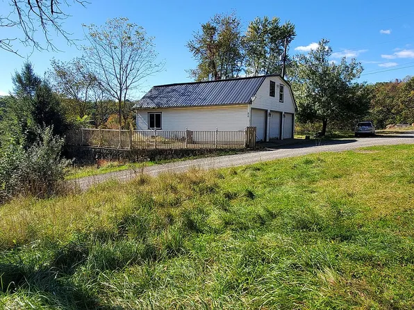 86 Harp Ln, Bloomsburg, PA 17815