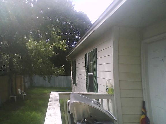 2nd image of 908 N Grant St