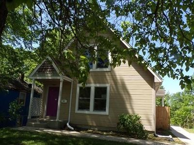 3006 Jarboe St, Kansas City, MO, 64108