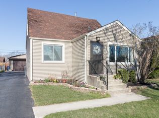 10030 Merrimac Ave, Oak Lawn, IL 60453