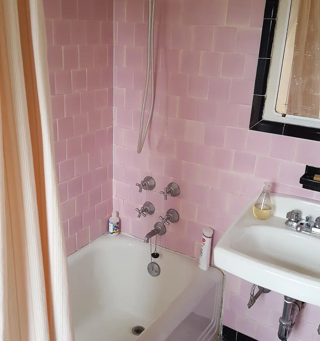 1 bed, 475 sqft, $2,400 — Photo 3