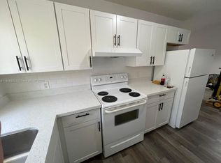 5040 Sanctuary Way APT B, West Palm Beach, FL 33417