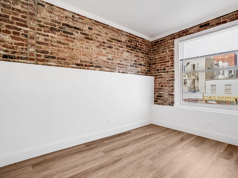 673 Broadway #2 — Photo 4