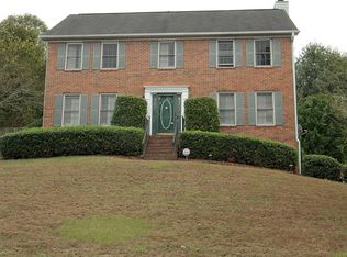 2130 Deer Run Ct, Lawrenceville, GA 30044