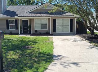 129 Ropemaker Ln, Savannah, GA 31410