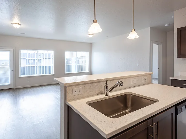 Prairie Pointe Apartments and Townhomes — Photo 104