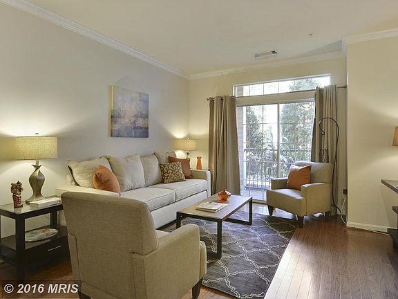 3rd image of 2055 26th St S #5107